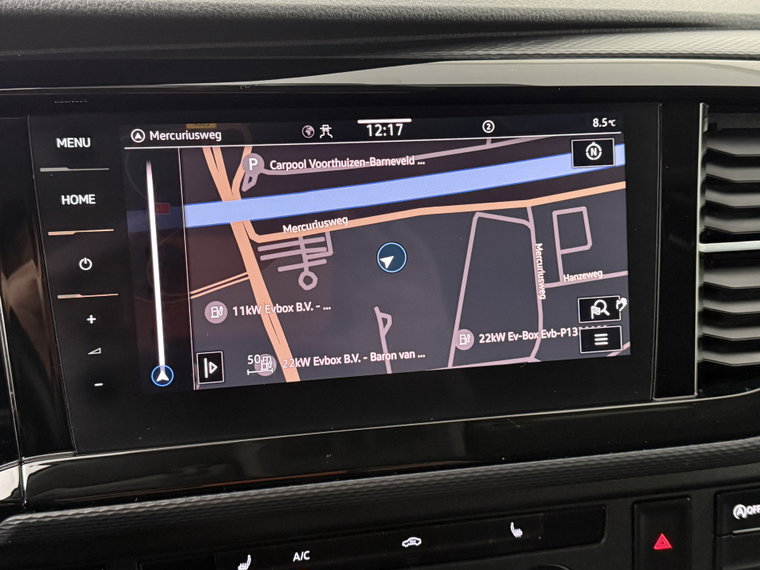 Vehicle Image 19
