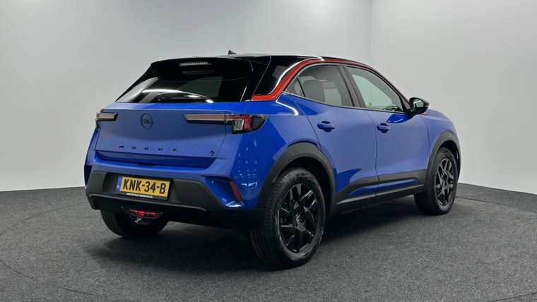 Vehicle Image 28