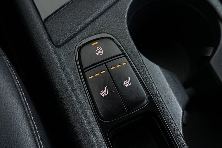 Vehicle Image 27