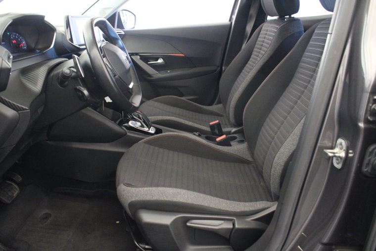 Vehicle Image 15