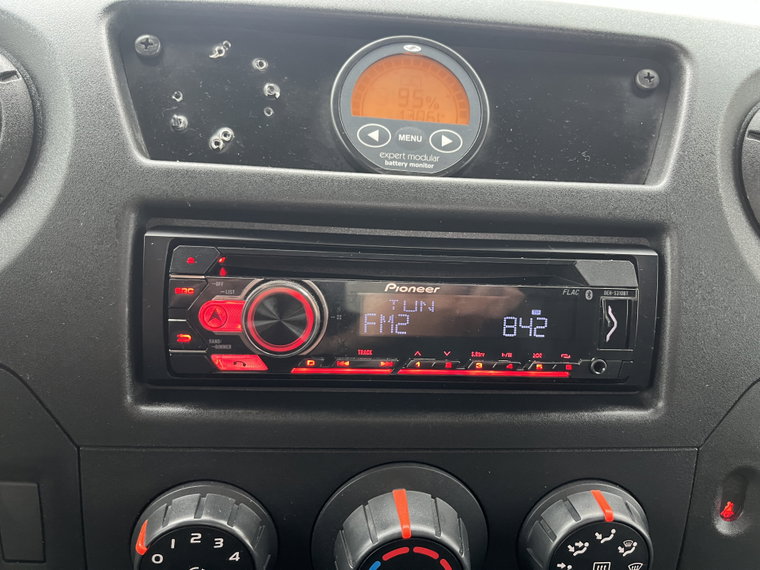 Vehicle Image 40