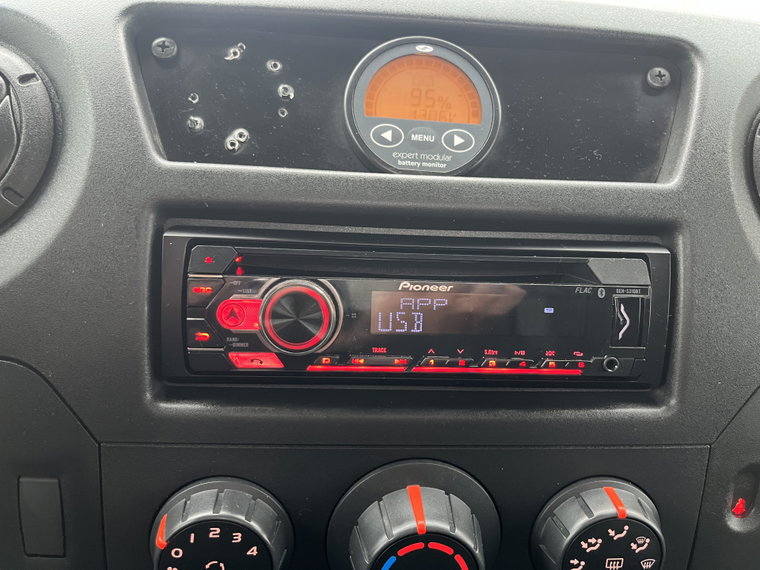 Vehicle Image 41