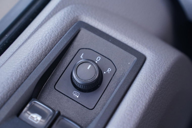 Vehicle Image 36