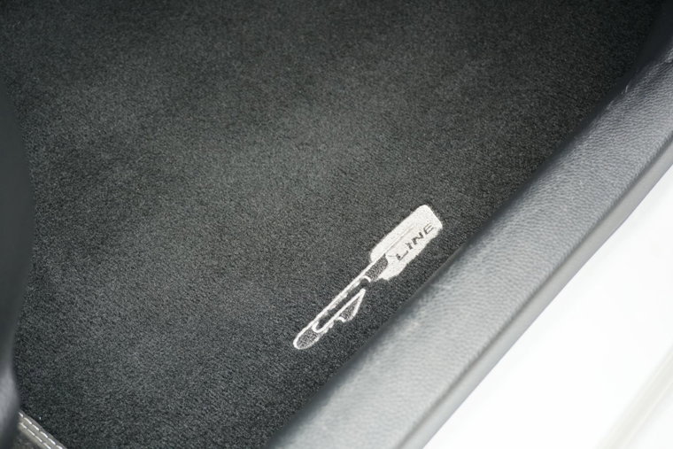 Vehicle Image 47