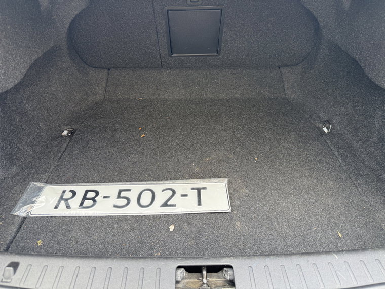 Vehicle Image 22