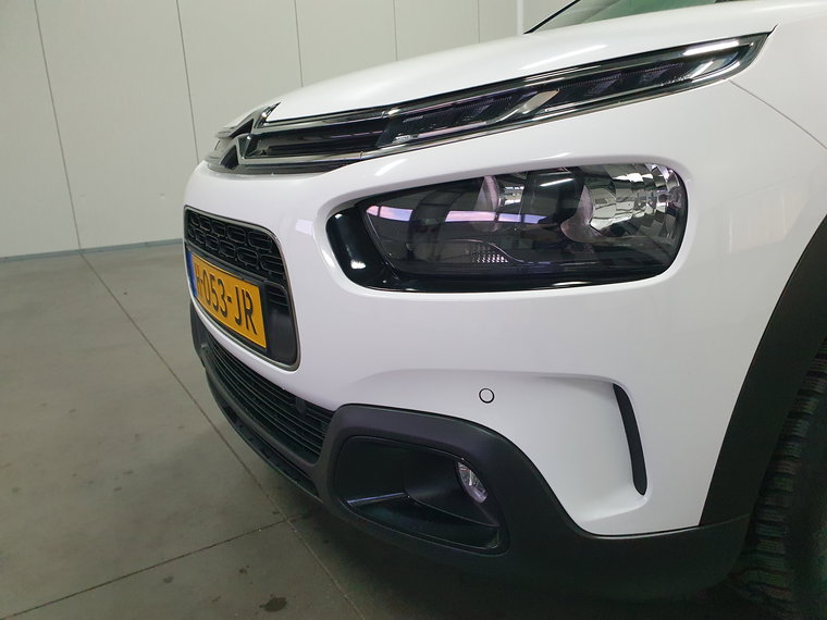 Vehicle Image 21