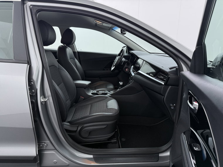 Vehicle Image 40