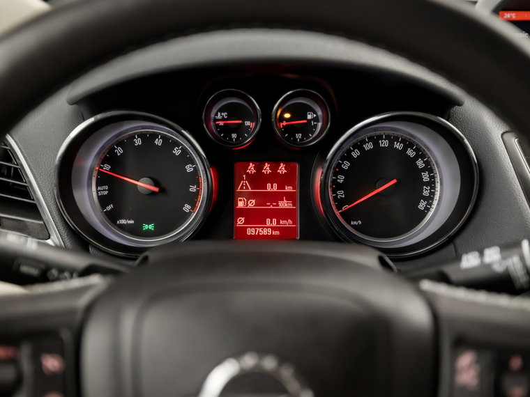 Vehicle Image 22