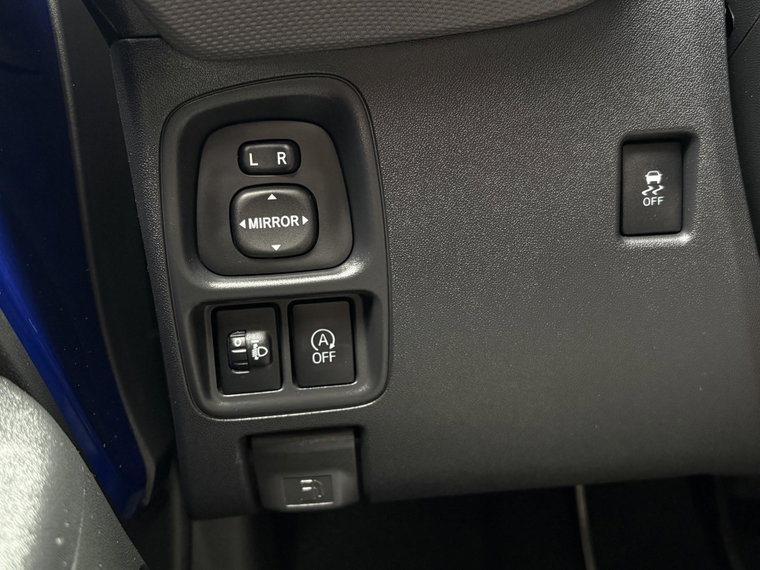 Vehicle Image 33