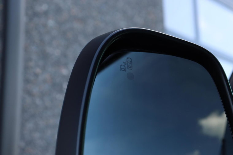 Vehicle Image 36