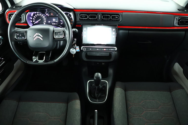 Vehicle Image 15
