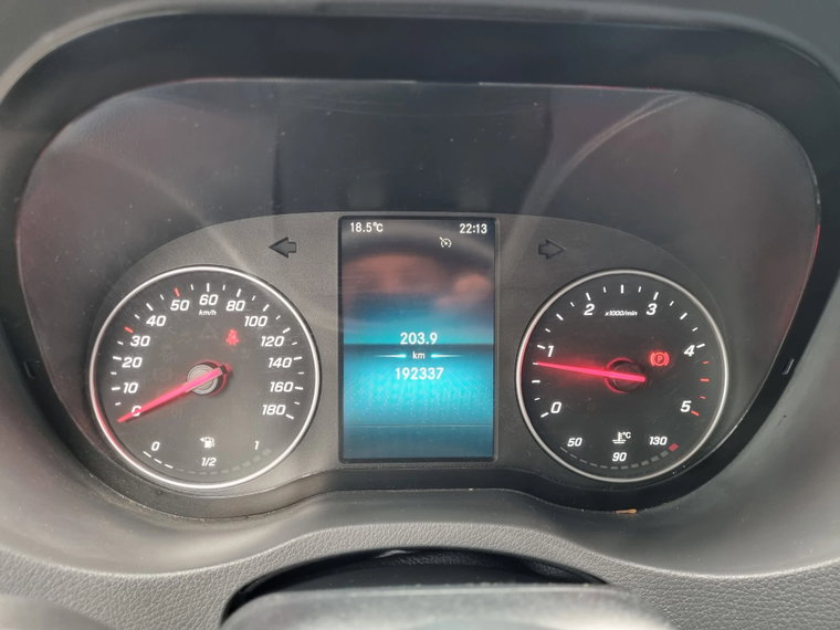 Vehicle Image 38