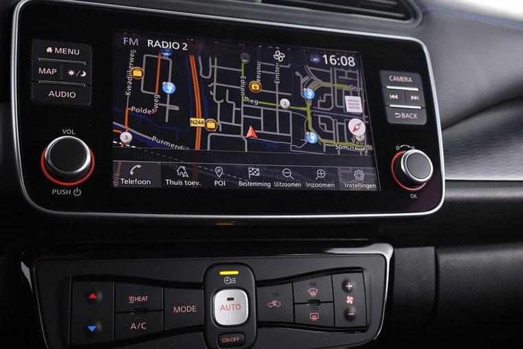 Vehicle Image 13