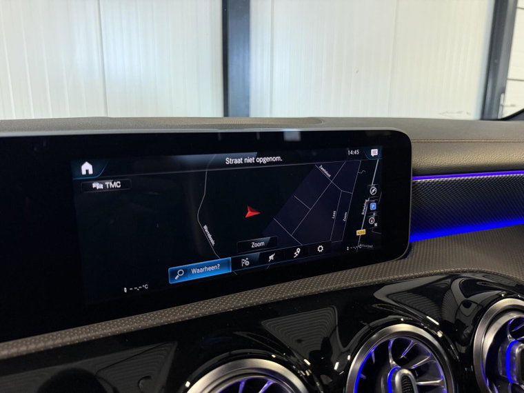 Vehicle Image 38