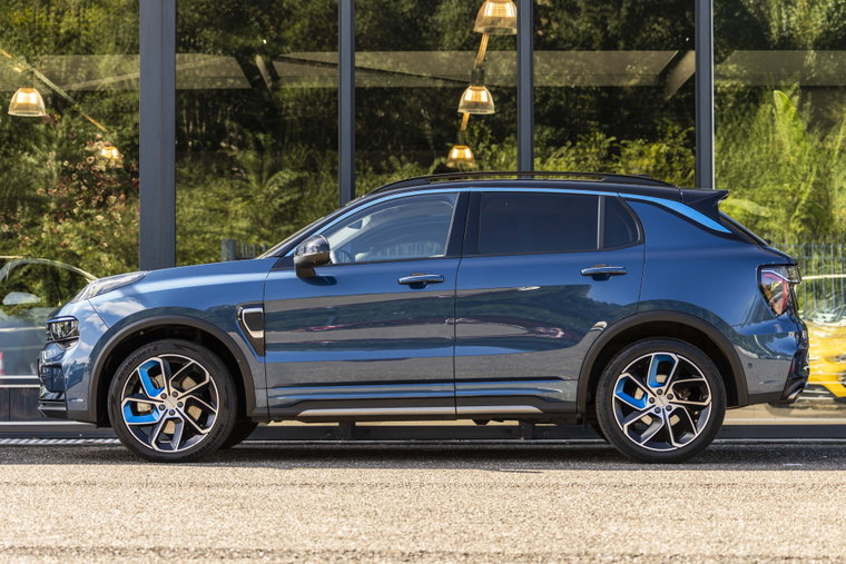 Vehicle Image 8