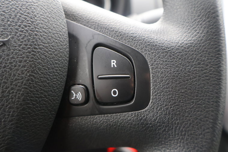 Vehicle Image 28