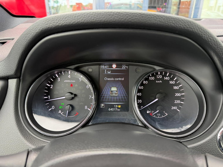 Vehicle Image 25