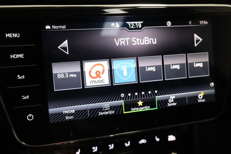 Vehicle Image 36