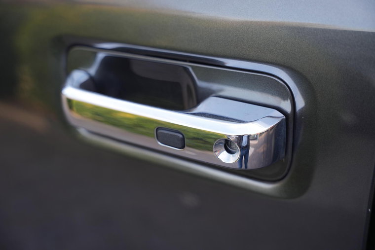 Vehicle Image 9
