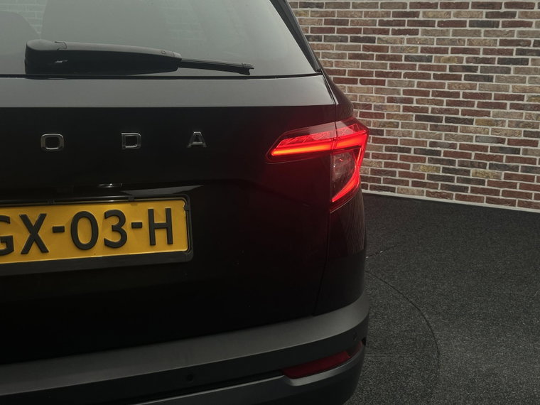 Vehicle Image 24