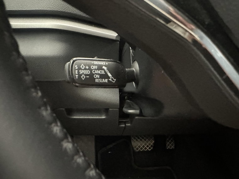 Vehicle Image 38