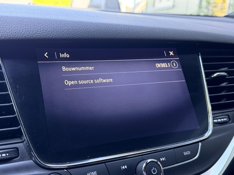 Vehicle Image 33