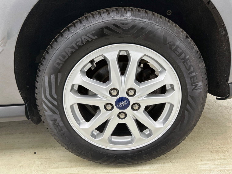 Vehicle Image 36