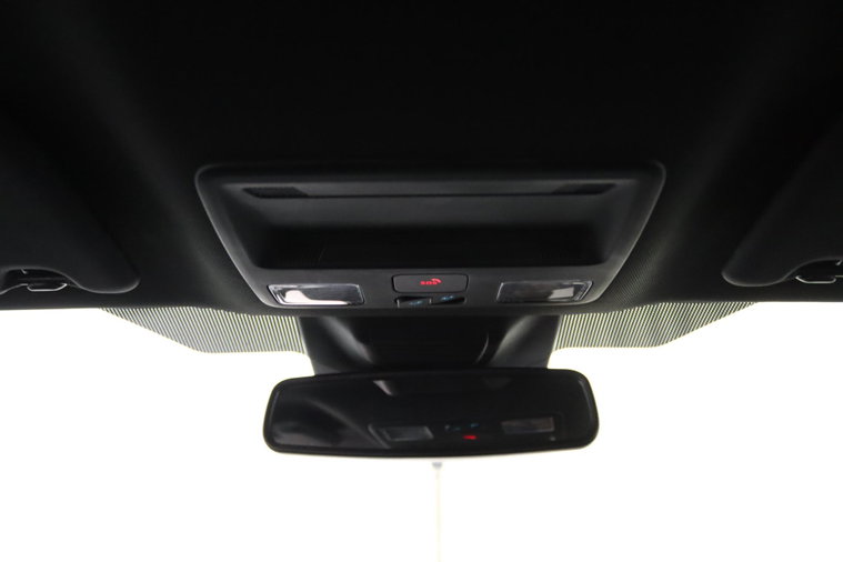 Vehicle Image 38