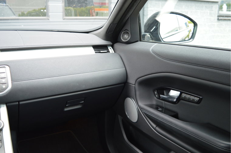 Vehicle Image 23