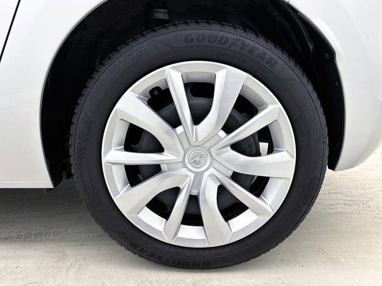 Vehicle Image 37