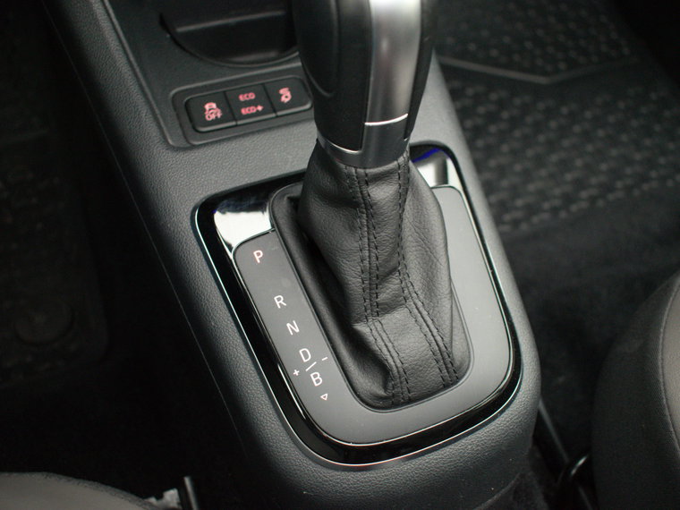 Vehicle Image 26