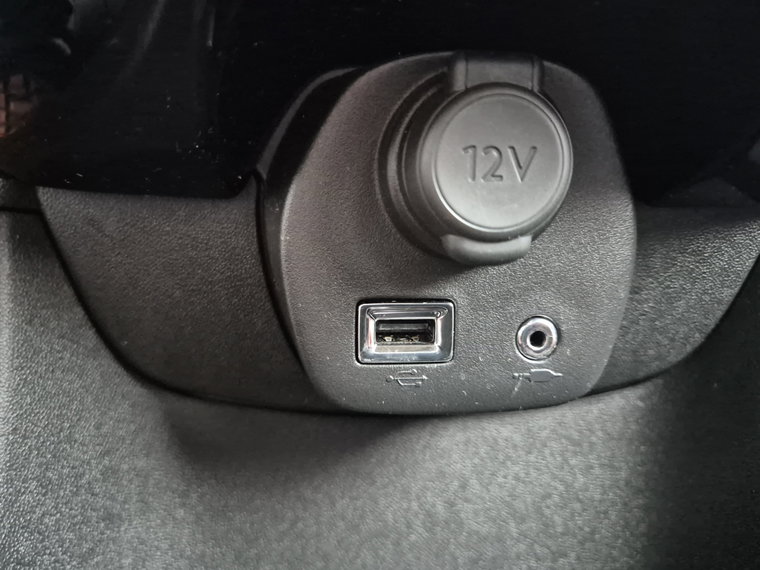 Vehicle Image 36