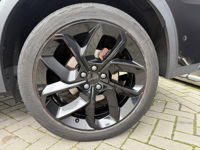 Vehicle Image 40