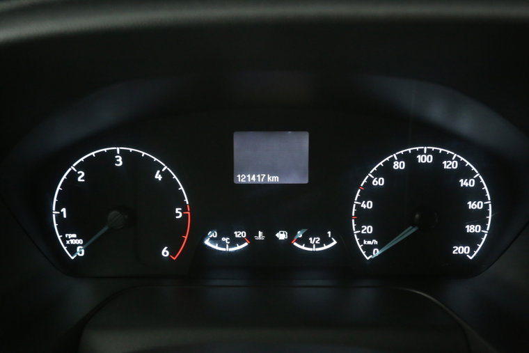 Vehicle Image 15