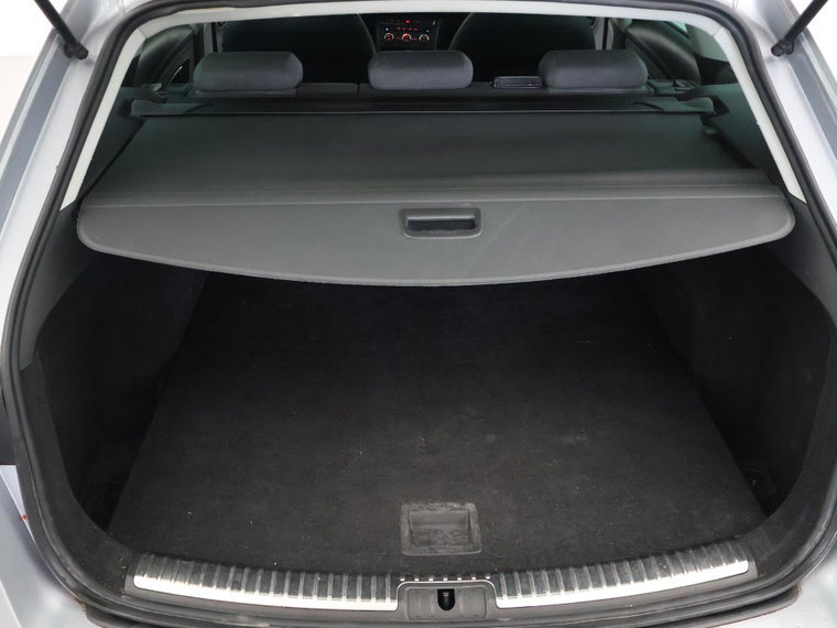 Vehicle Image 39