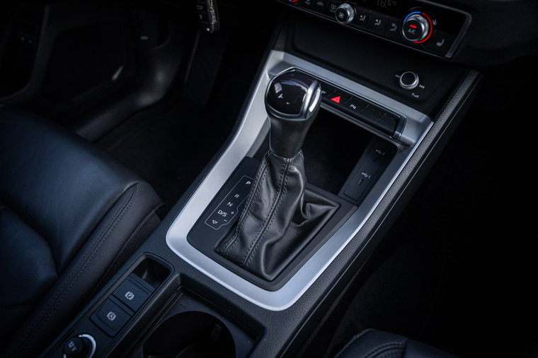 Vehicle Image 48