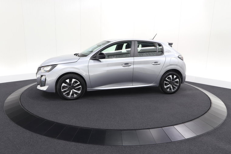 Vehicle Image 30