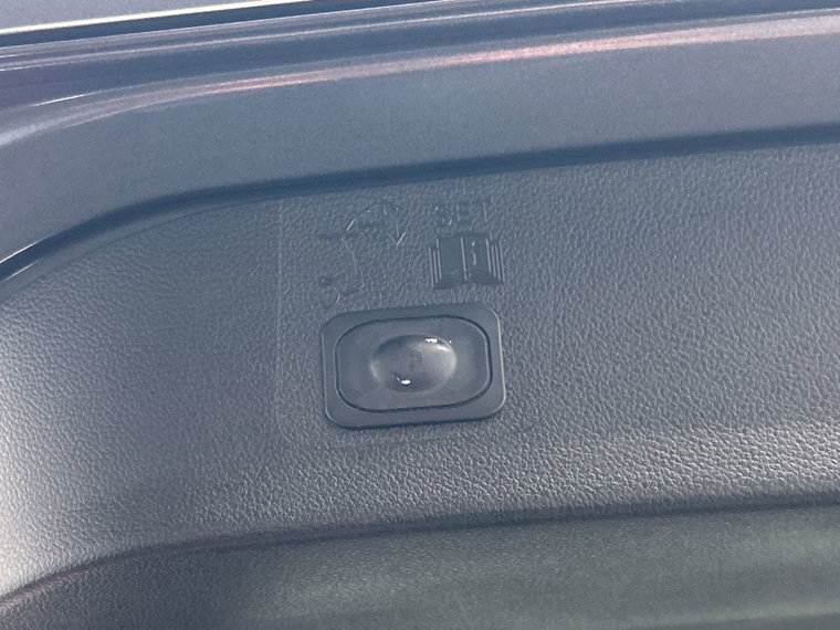 Vehicle Image 27