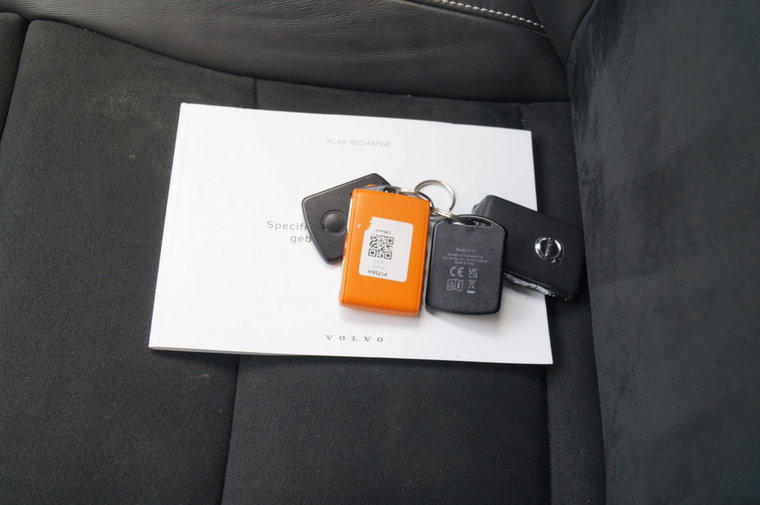 Vehicle Image 24