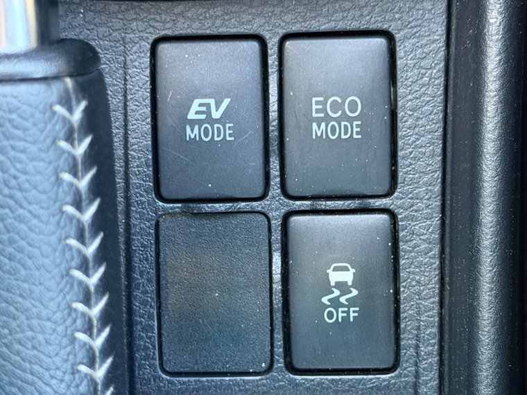 Vehicle Image 40
