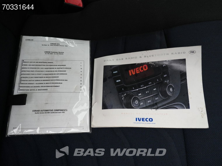 Vehicle Image 35