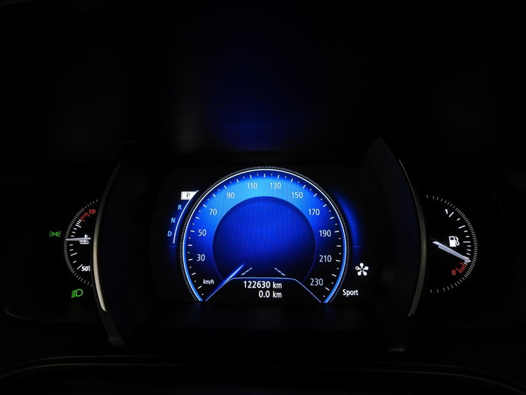 Vehicle Image 25