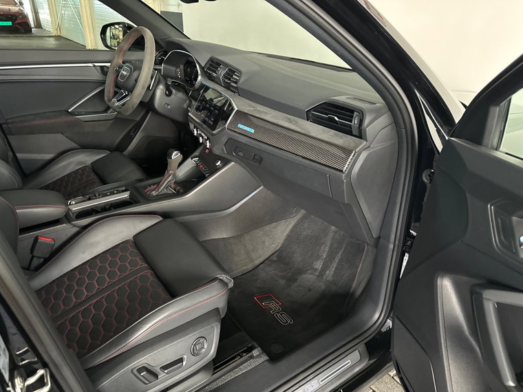 Vehicle Image 39
