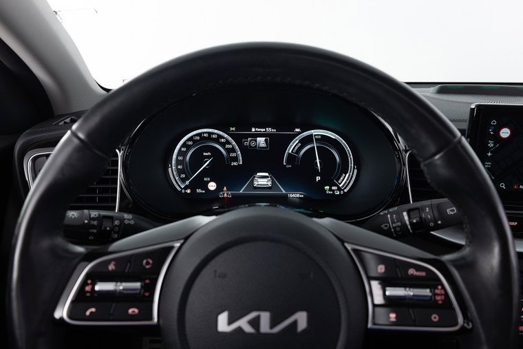 Vehicle Image 18