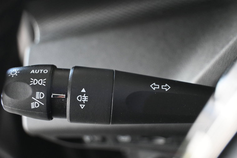 Vehicle Image 35