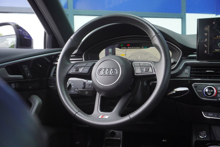 Vehicle Image 38
