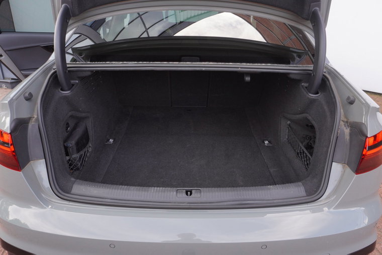 Vehicle Image 40
