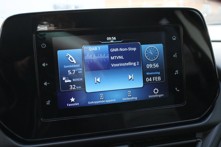 Vehicle Image 13