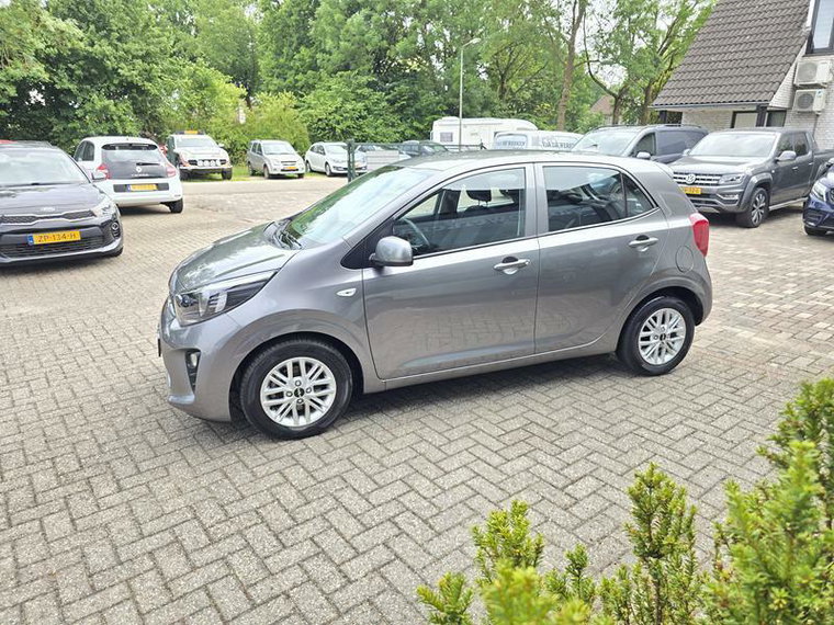 Vehicle Image 50