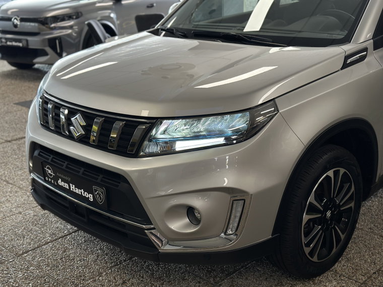 Vehicle Image 15